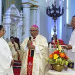 Mamata Banerjee takes part in the midnight mass at Cathedral of The Most Holy Rosary – 24.12.2019