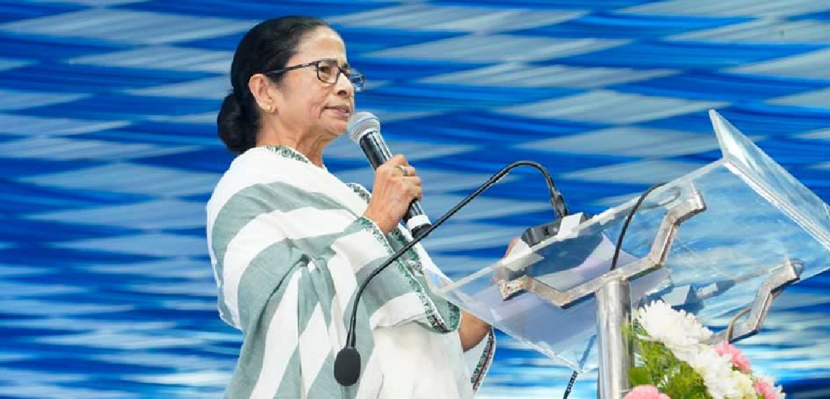 Their job is to set fire and ours, to douse them: Mamata Banerjee