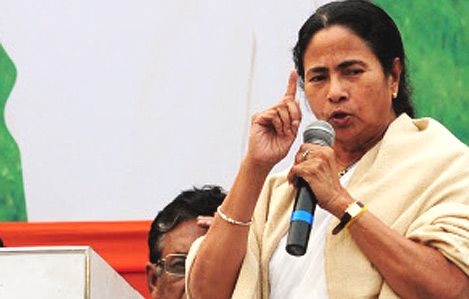Chief Minister announces a slew of development projects at Meteli in North Bengal