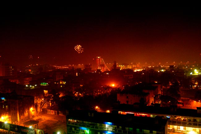 Kolkata celebrates `quietest` Diwali, thanks to strict vigil by Kolkata Police Kolkata celebrates `quietest` Diwali, thanks to strict vigil by Kolkata Police