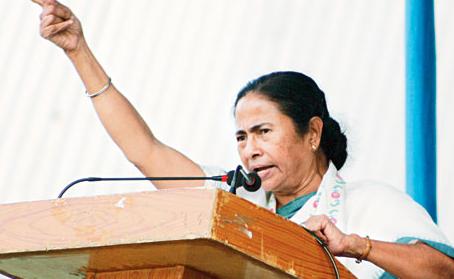 Congress MPs forget the people of Maldah after elections and enjoy Dilli ka laddoo: Didi at Englishbazar Congress MPs forget the people of Maldah after elections and enjoy Dilli ka laddoo: Didi at Englishbazar