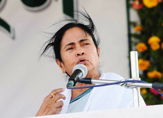 CM inaugurates a slew of projects in Baruipur, silver cluster, surgical equipments manufacturing cluster and fire crackers clusters CM inaugurates a slew of projects in Baruipur, silver cluster, surgical equipments manufacturing cluster and fire crackers clusters