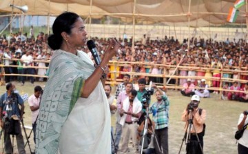 Riot-culture of Danga Gurus will not work in Bengal: Mamata Banerjee at Kalyani Riot-culture of Danga Gurus will not work in Bengal: Mamata Banerjee at Kalyani