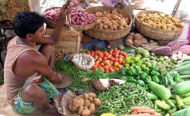 Bengal Govt making all efforts to bring down vegetable prices before Puja