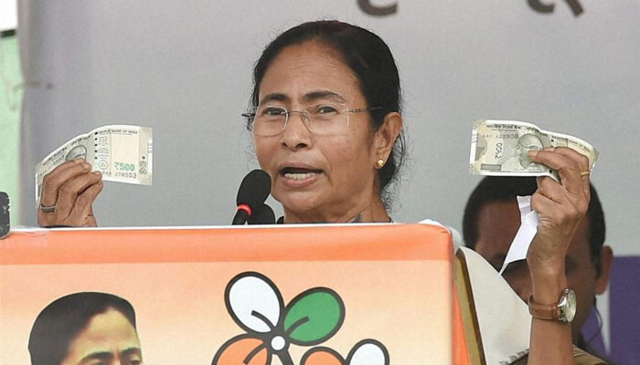 Centre must waive farmer loans across the country and not pass the buck to States: Mamata Banerjee