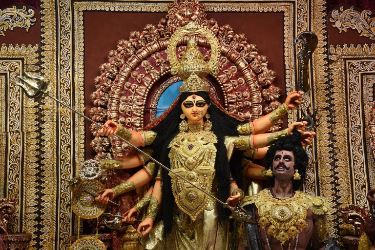 Bengal Govt to promote home stay tourism around Durga Puja