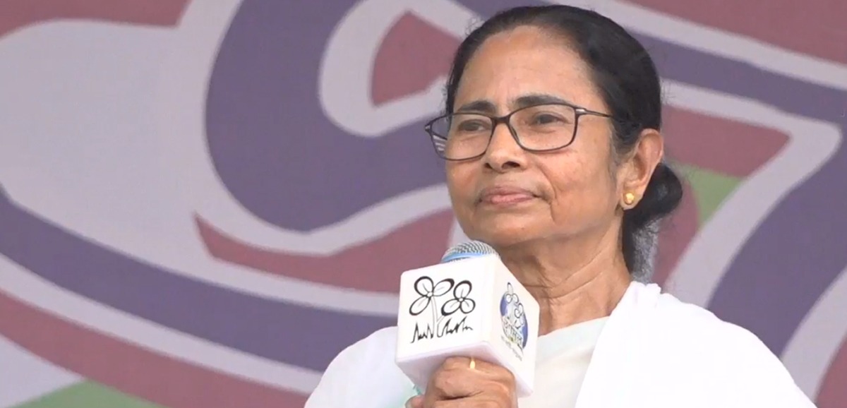 Modi on his way out as PM: Mamata Banerjee at Dantan Modi on his way out as PM: Mamata Banerjee at Dantan
