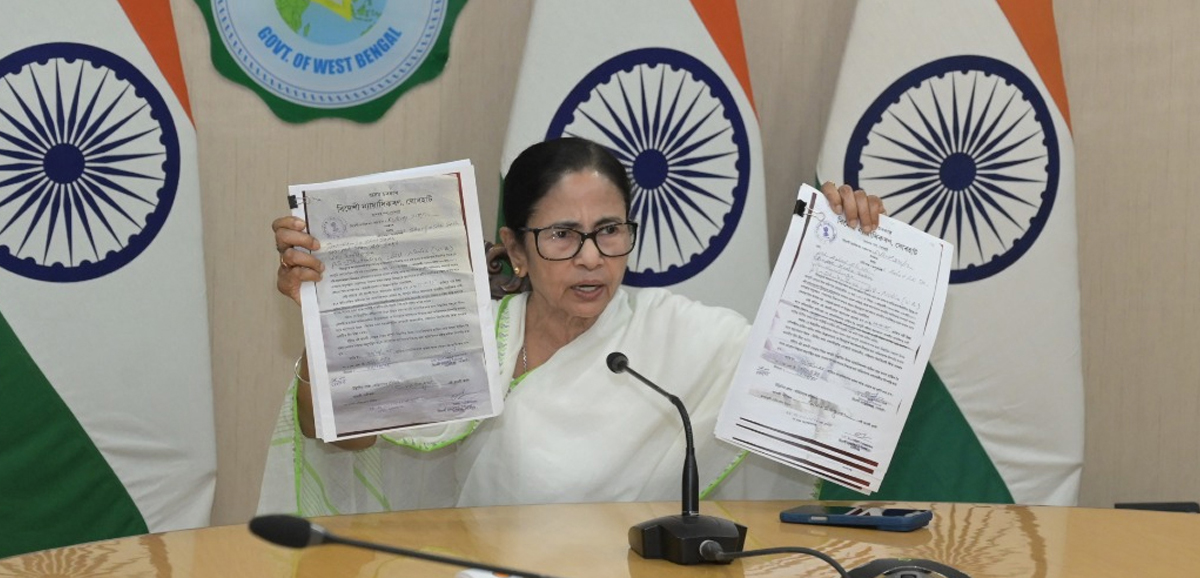 Under the guise of SIR, there is an attempt to delete genuine voters : Mamata Banerjee